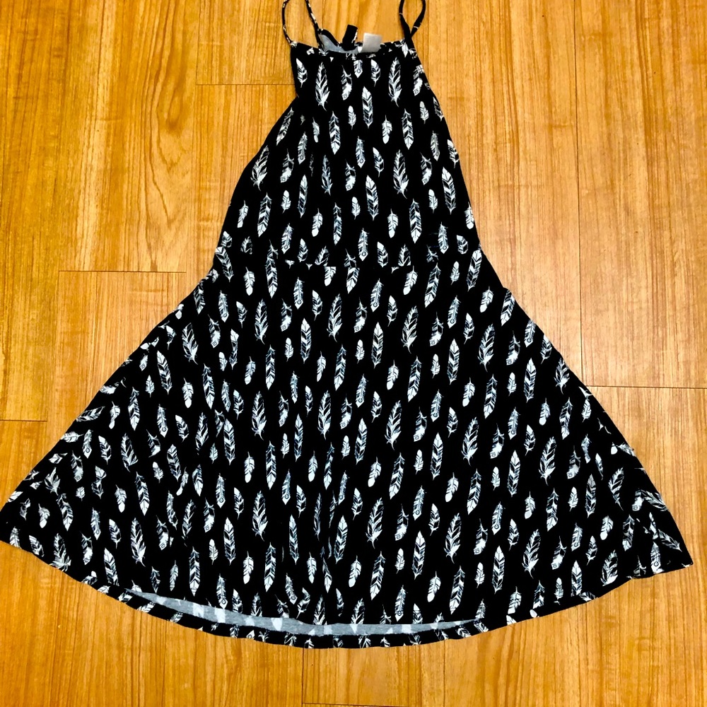 Divided fit and flare dress, stretchy, feathers